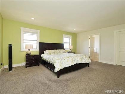 at 946  Ave, Florence Lake, Langford  at 946  Ave, Florence Lake, Langford
