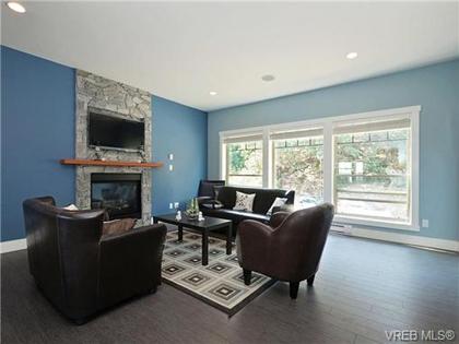 at 946  Ave, Florence Lake, Langford  at 946  Ave, Florence Lake, Langford