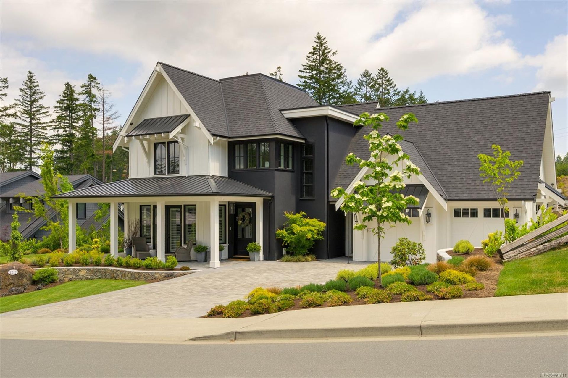 2212 Riviera Place, Bear Mountain, Langford by Julia Abraham Real Estate 2212 Riviera Place, Bear Mountain, Langford