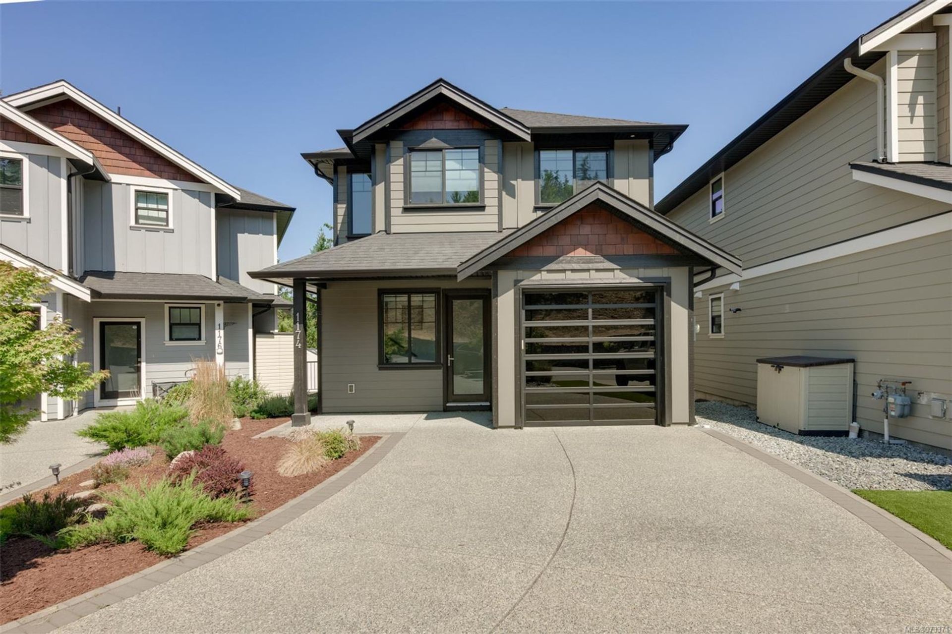 1174 Deer Meadow, Bear Mountain, Langford by Julia Abraham Real Estate 1174 Deer Meadow, Bear Mountain, Langford