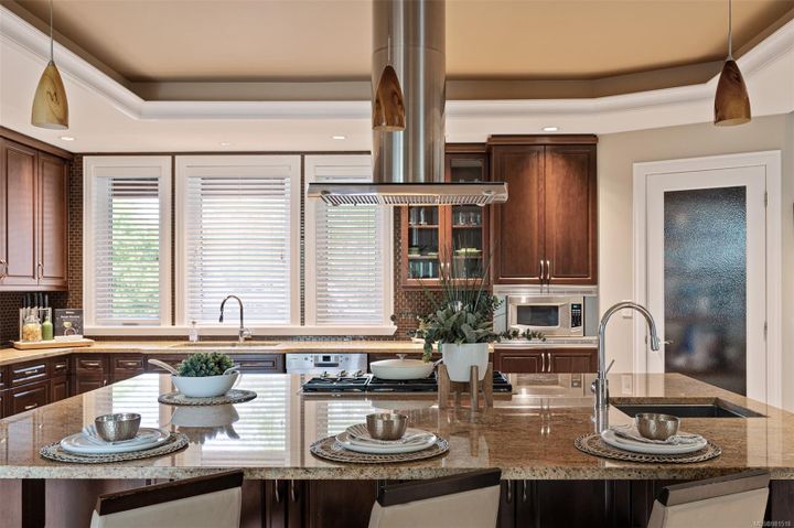 2024-troon-bear-mountain-langford-20 at 2024 Troon Court, Bear Mountain, Langford