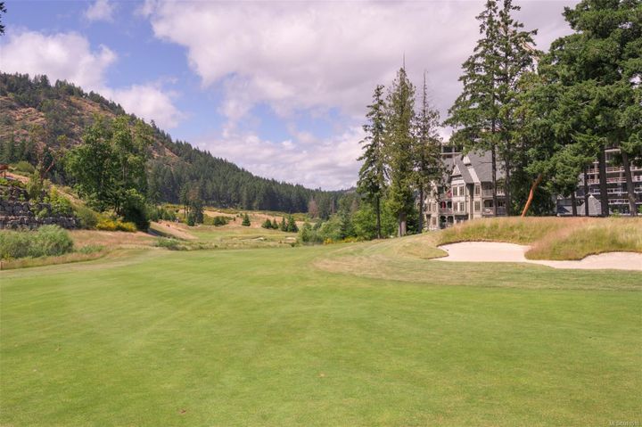 2024-troon-bear-mountain-langford-53 at 2024 Troon Court, Bear Mountain, Langford