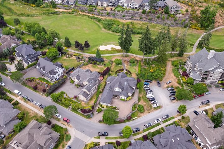 2024-troon-bear-mountain-langford-55 at 2024 Troon Court, Bear Mountain, Langford