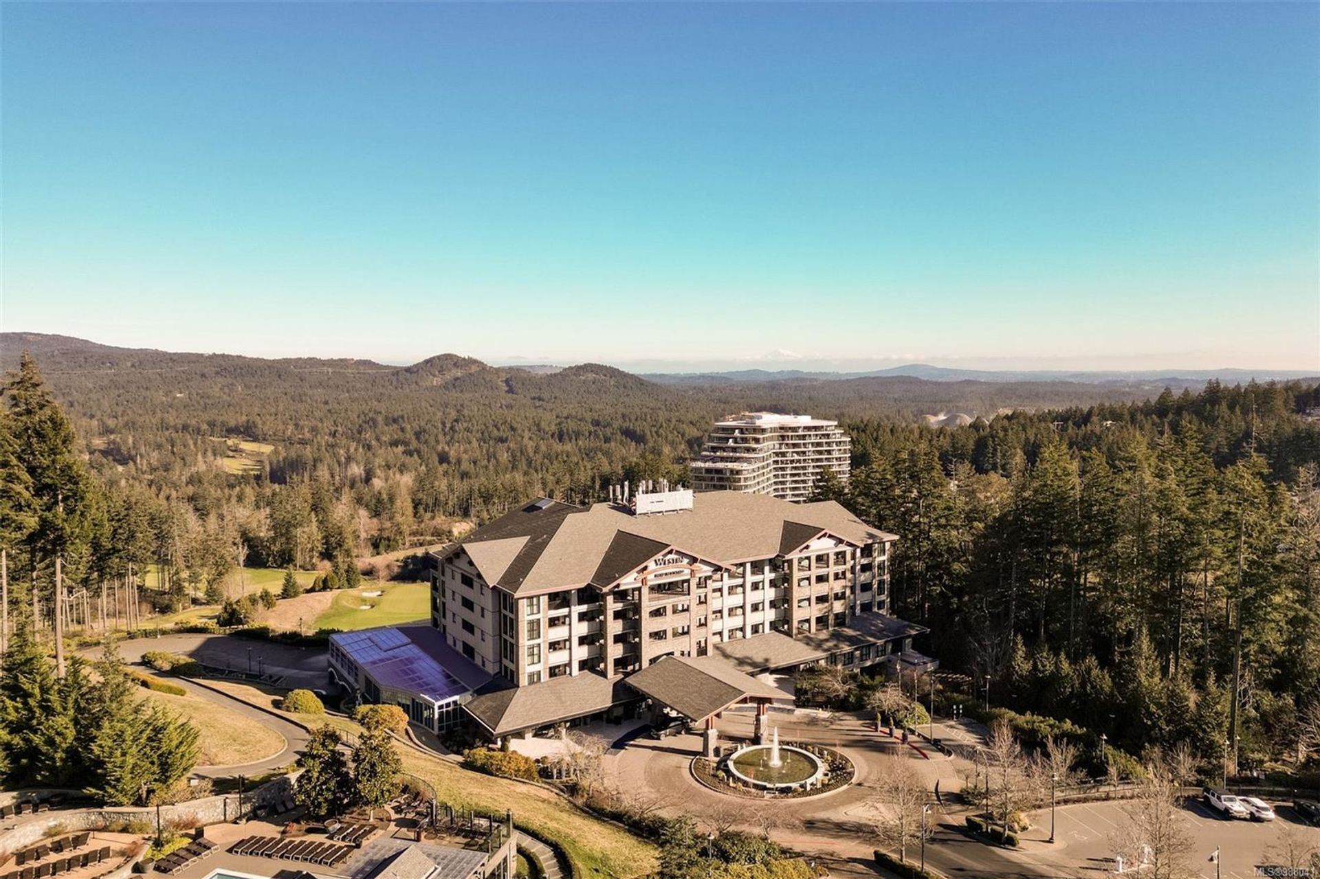 335/337 D - 1999 Country Club Way, Bear Mountain, Langford by Julia Abraham Real Estate 335/337 D - 1999 Country Club Way, Bear Mountain, Langford