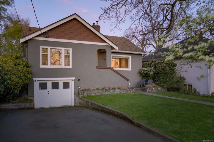 2917-foul-bay-henderson-oak-bay-37 at 2917 Foul Bay Road, Henderson, Oak Bay