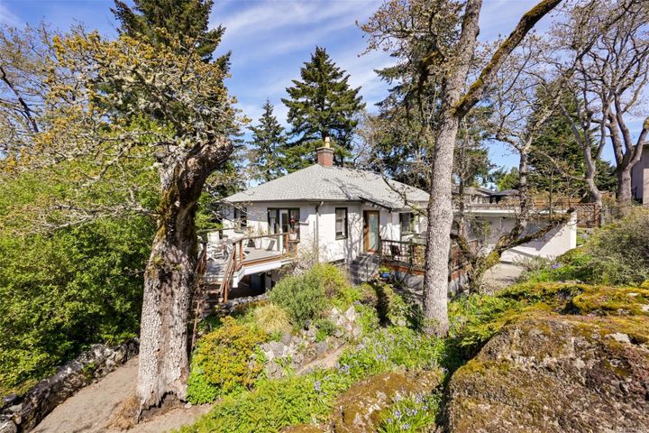 1151-reynolds-maplewood-saanich-east-43 at 1151 Reynolds Road, Maplewood, Saanich East