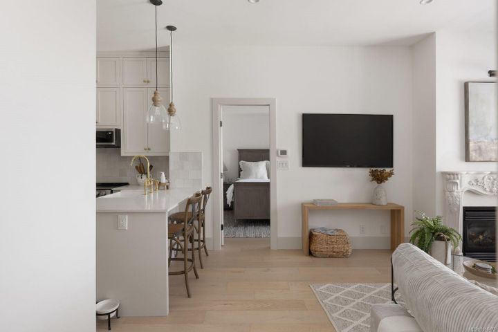 1335-bear-mountain-bear-mountain-langford-22 at 403 - 1335 Bear Mountain Parkway, Bear Mountain, Langford