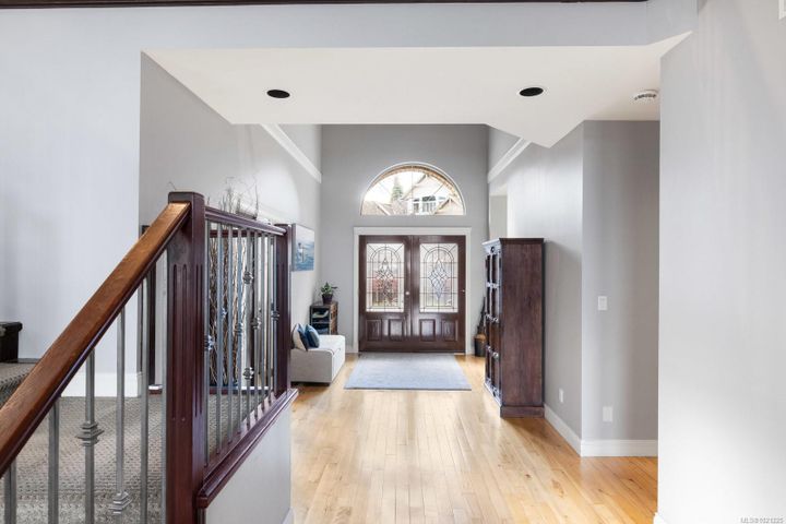 2019-troon-bear-mountain-langford-09 at 2019 Troon Court, Bear Mountain, Langford