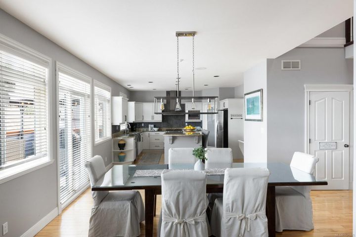 2019-troon-bear-mountain-langford-10 at 2019 Troon Court, Bear Mountain, Langford