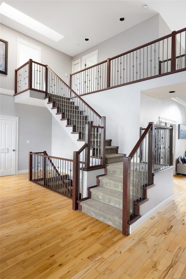 2019-troon-bear-mountain-langford-11 at 2019 Troon Court, Bear Mountain, Langford