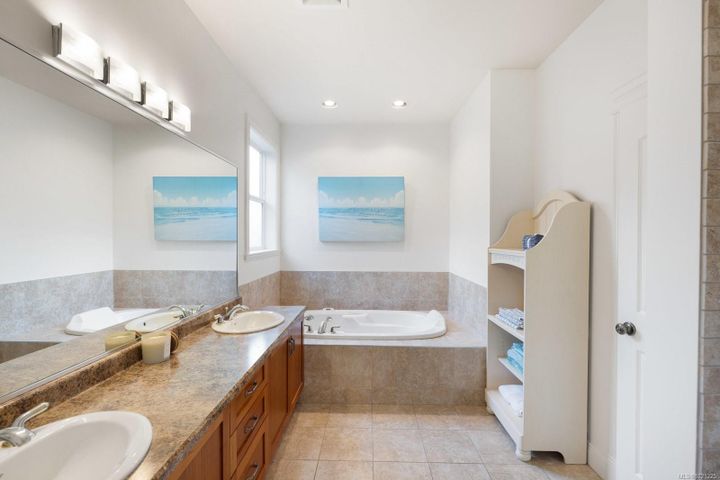 2019-troon-bear-mountain-langford-22 at 2019 Troon Court, Bear Mountain, Langford