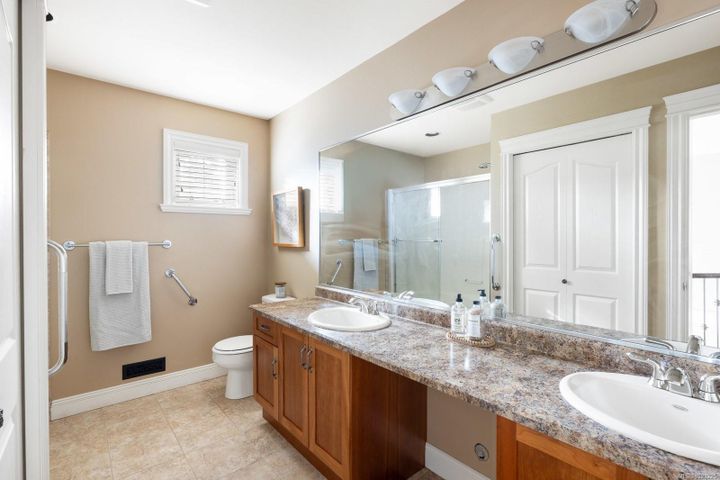 2019-troon-bear-mountain-langford-29 at 2019 Troon Court, Bear Mountain, Langford