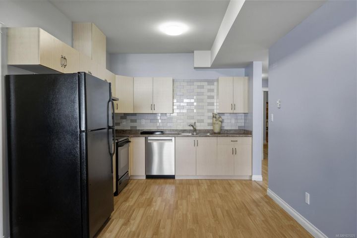 2019-troon-bear-mountain-langford-38 at 2019 Troon Court, Bear Mountain, Langford