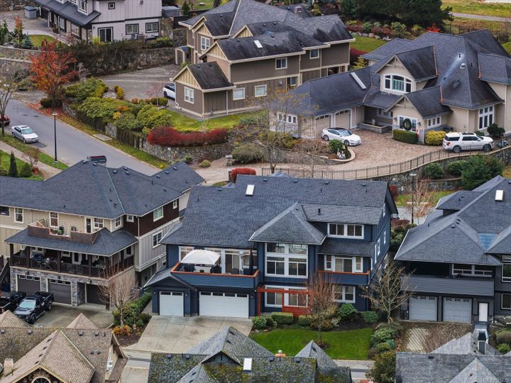 2019-troon-bear-mountain-langford-47 at 2019 Troon Court, Bear Mountain, Langford