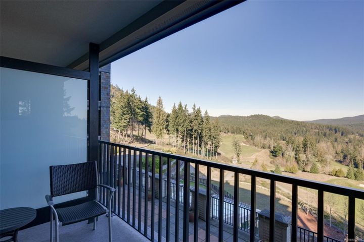 1999-country-club-bear-mountain-langford-27 at 335/337 C - 1999 Country Club Way, Bear Mountain, Langford