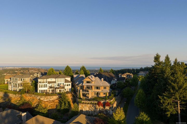 1098-bearspaw-bear-mountain-langford-67 at 1098 Bearspaw Plat, Bear Mountain, Langford