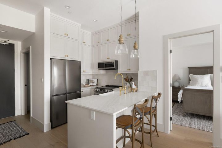 1335-bear-mountain-bear-mountain-langford-09 at 403 - 1335 Bear Mountain Parkway, Bear Mountain, Langford