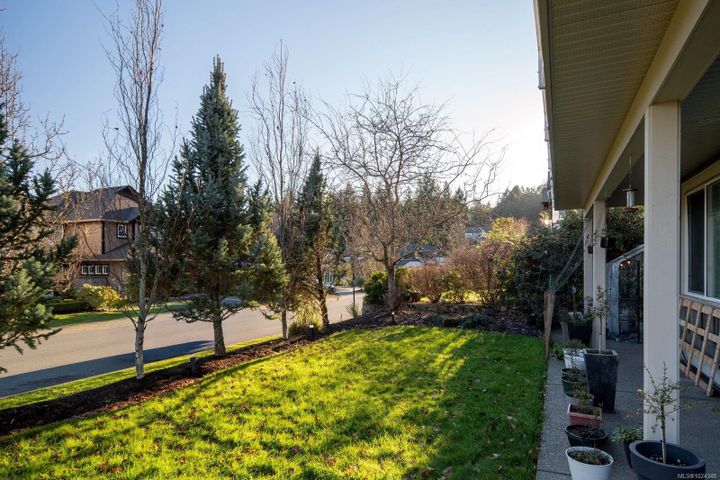 2145-players-bear-mountain-langford-40 at 2145 Players Drive, Bear Mountain, Langford