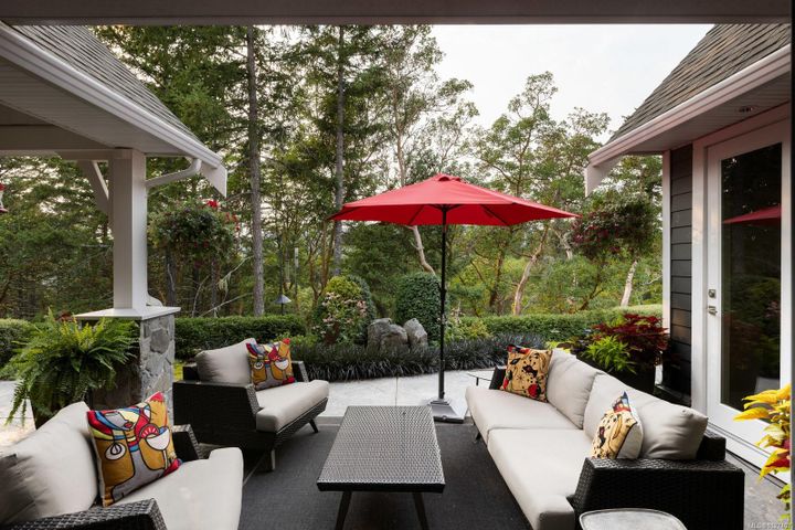 1484-pebble-bear-mountain-langford-15 at 1484 Pebble Place, Bear Mountain, Langford