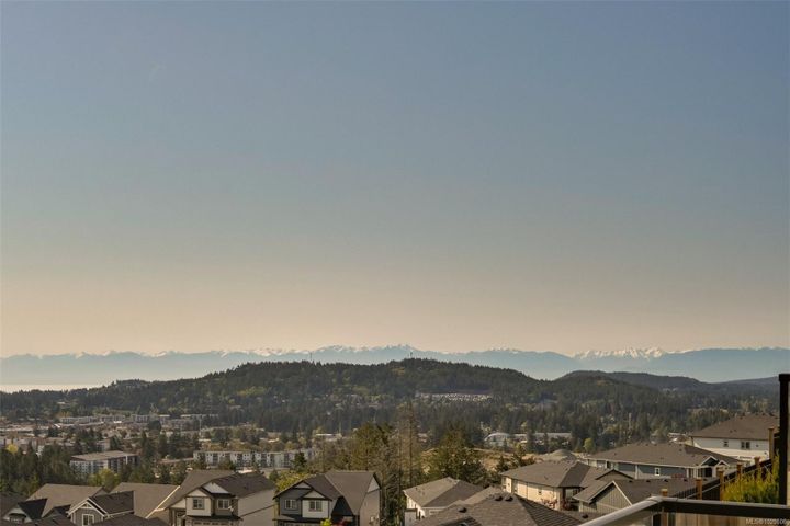 1122-olivine-bear-mountain-langford-01 at 1122 Olivine Mews, Bear Mountain, Langford