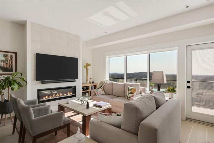 1122-olivine-bear-mountain-langford-05 at 1122 Olivine Mews, Bear Mountain, Langford