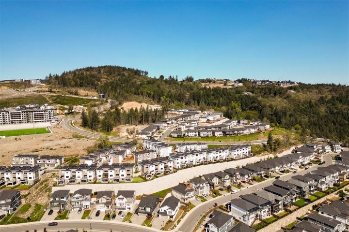 1122-olivine-bear-mountain-langford-41 at 1122 Olivine Mews, Bear Mountain, Langford