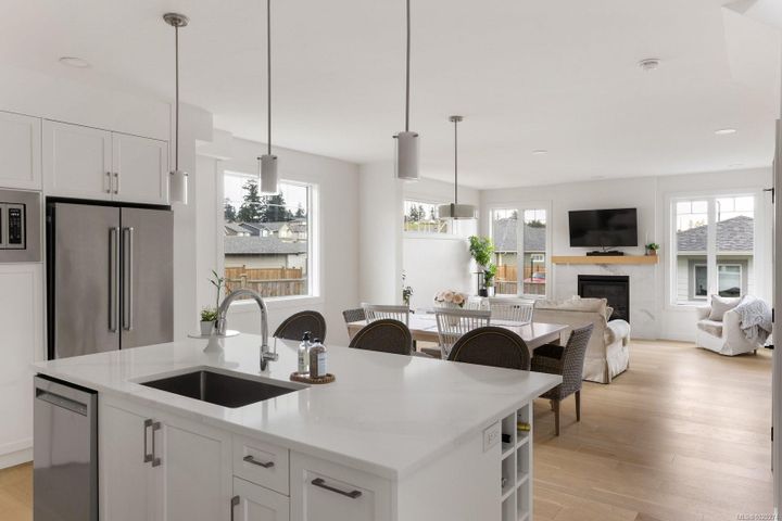 3403-sparrowhawk-royal-bay-colwood-11 at 3403 Sparrowhawk Avenue, Royal Bay, Colwood