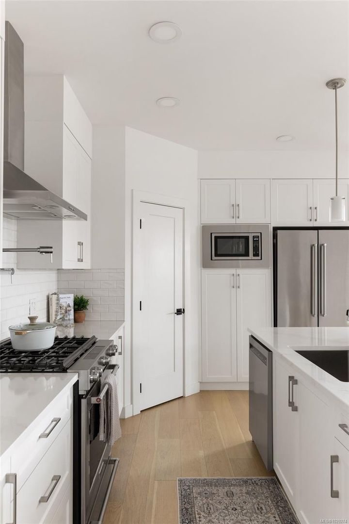 3403-sparrowhawk-royal-bay-colwood-12 at 3403 Sparrowhawk Avenue, Royal Bay, Colwood