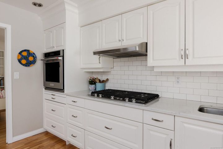 2264-aldeane-colwood-lake-colwood-10 at 2264 Aldeane Avenue, Colwood Lake, Colwood