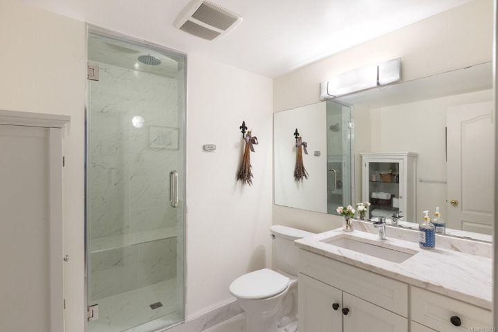 2264-aldeane-colwood-lake-colwood-33 at 2264 Aldeane Avenue, Colwood Lake, Colwood