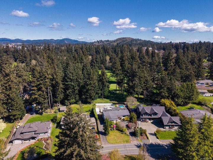 2264-aldeane-colwood-lake-colwood-39 at 2264 Aldeane Avenue, Colwood Lake, Colwood