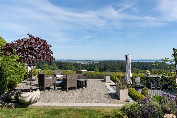 5256-del-monte-cordova-bay-saanich-east-38 at 5256 Del Monte Avenue, Cordova Bay, Saanich East