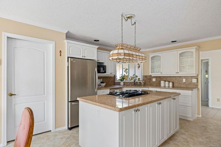 3714-arbutus-cobble-hill-malahat-area-16 at 3714 N Arbutus Drive, Cobble Hill, Malahat & Area