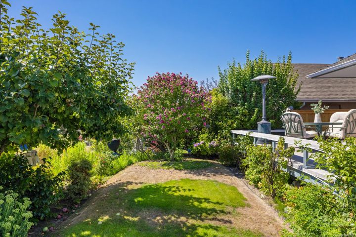 3714-arbutus-cobble-hill-malahat-area-26 at 3714 N Arbutus Drive, Cobble Hill, Malahat & Area