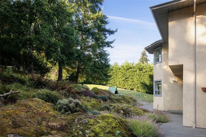 11466-sumac-lands-end-north-saanich-43 at 11466 Sumac Drive, Lands End, North Saanich