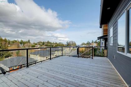 548-ridge-pointe-pl-co-latoria-colwood-05 at 548 Ridge Pointe, Latoria, Colwood