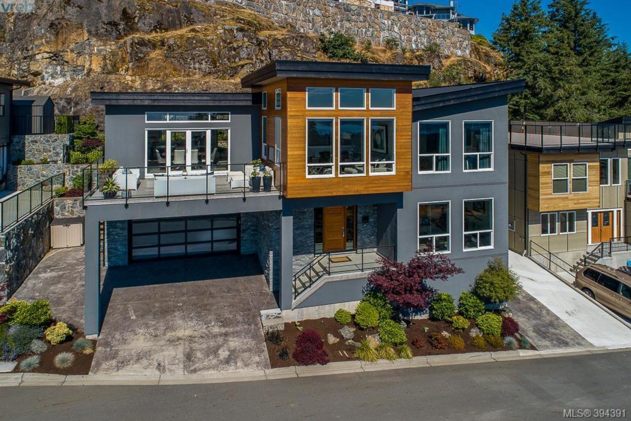 3465 Fulton Road, Triangle, Colwood by Julia Abraham Real Estate 3465 Fulton Road, Triangle, Colwood