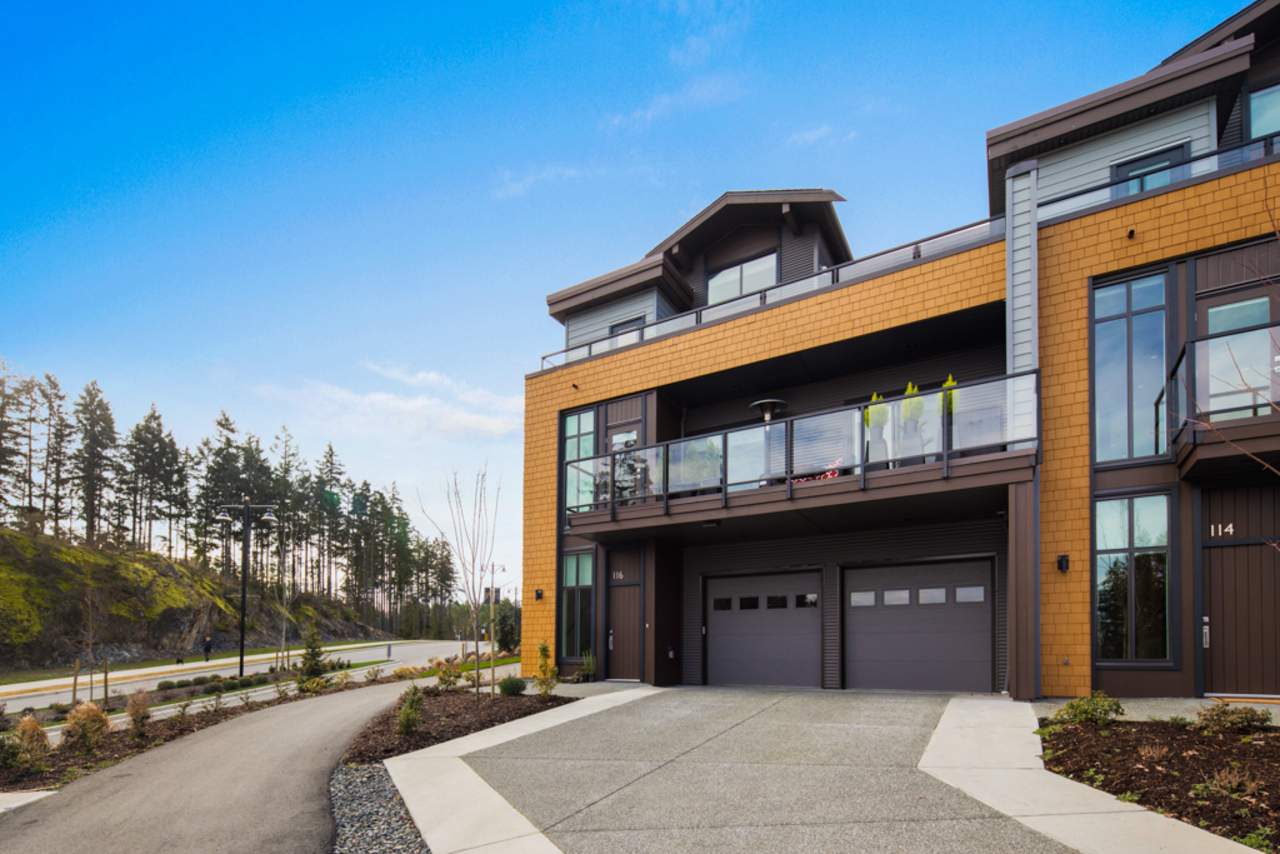 116 - 1454 Bear Mountain Parkway, Bear Mountain, Langford by Julia Abraham Real Estate 116 - 1454 Bear Mountain Parkway, Bear Mountain, Langford