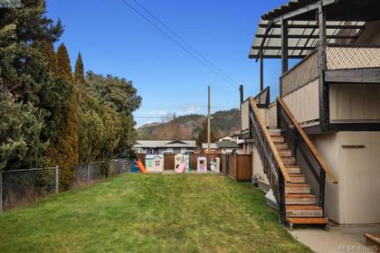 2826-santana-drive-la-goldstream-langford-21 at 2826 Santana Drive, Goldstream, Langford