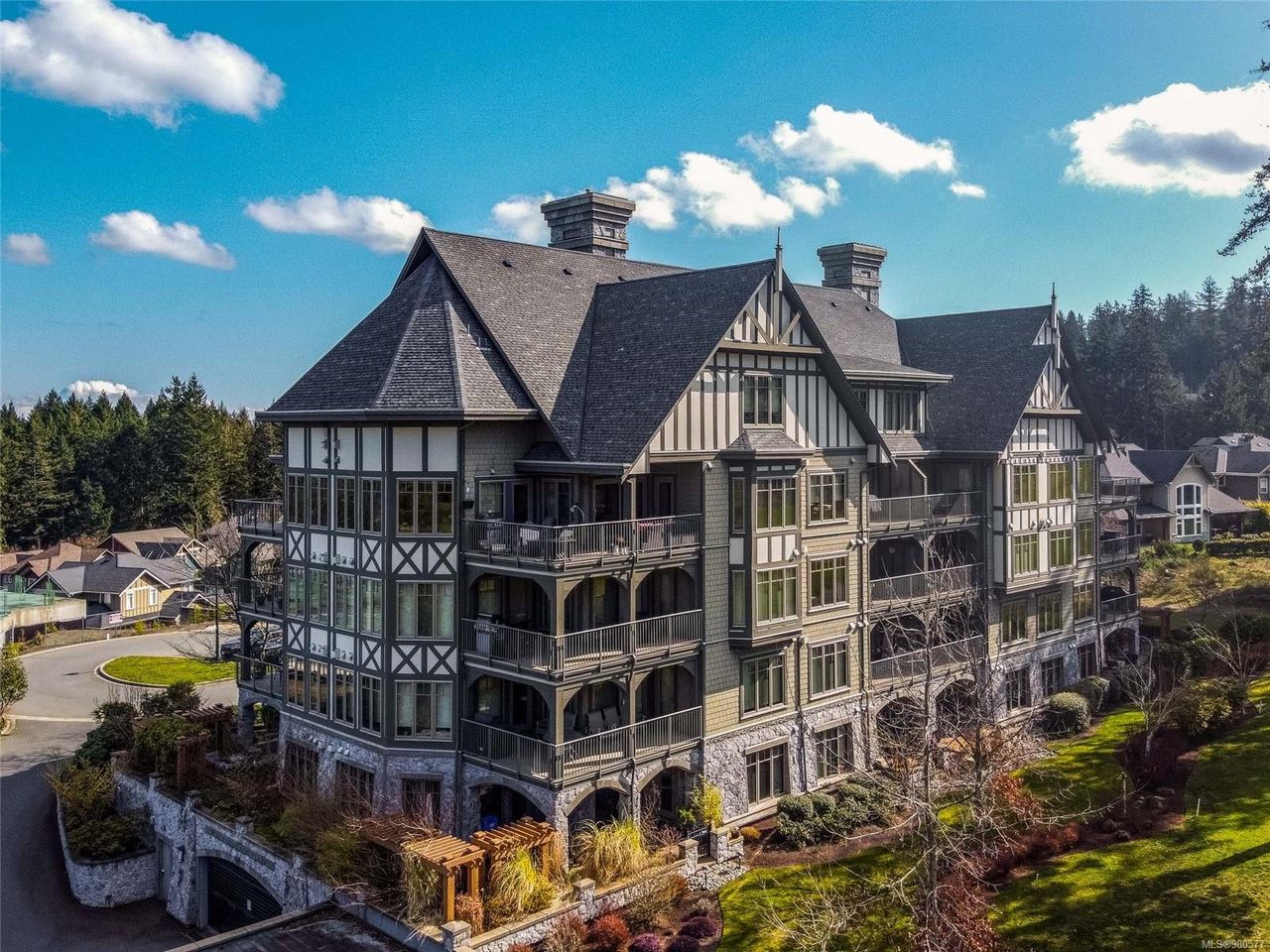 206 - 2006 Troon Court, Bear Mountain, Langford by Julia Abraham Real Estate 206 - 2006 Troon Court, Bear Mountain, Langford