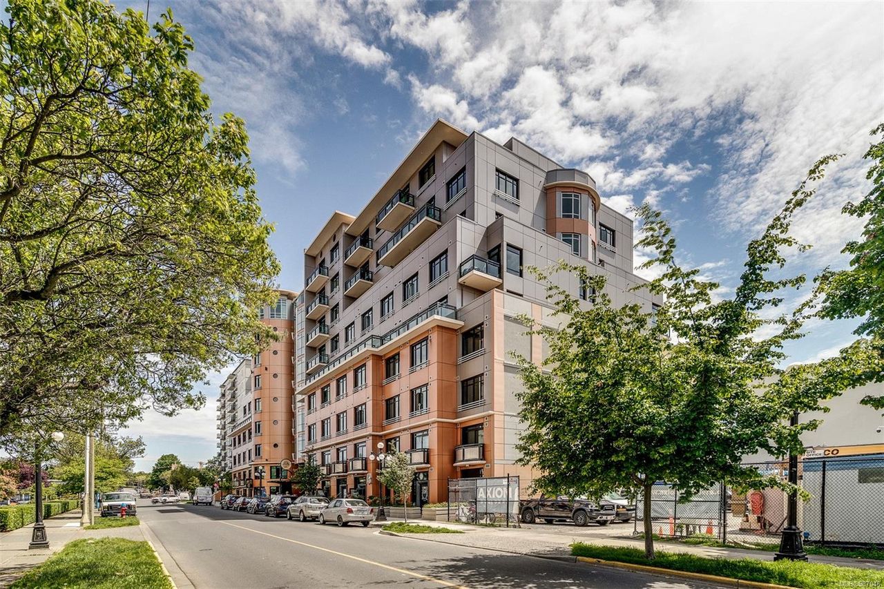430 - 1029 View Street, Downtown, Victoria by Julia Abraham Real Estate 430 - 1029 View Street, Downtown, Victoria