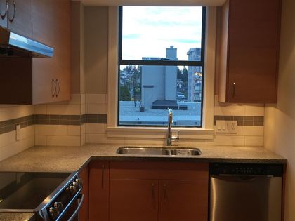 10.jpg at 801 - 1390 Duchess Avenue, Ambleside, West Vancouver