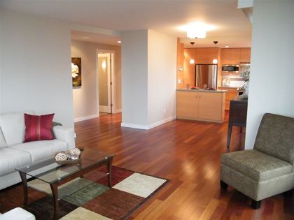 2.jpg at 801 - 1390 Duchess Avenue, Ambleside, West Vancouver