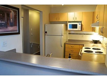 V1100206_A01_94 at 44 123 Seventh Street, Uptown NW, New Westminster