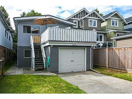 V1082357_G01_53 at 375 28th Avenue, Main, Vancouver East