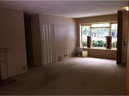 V1049115_601_19 at 1151 Tatlow Avenue, Norgate, North Vancouver