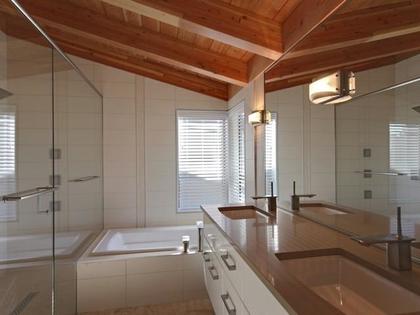 V1027128_E01_101 at 761 12th Street, Boulevard, North Vancouver