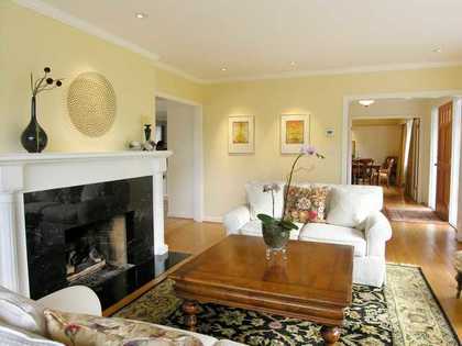 V928499_201_19 at 2021 27th Street, Queens, West Vancouver