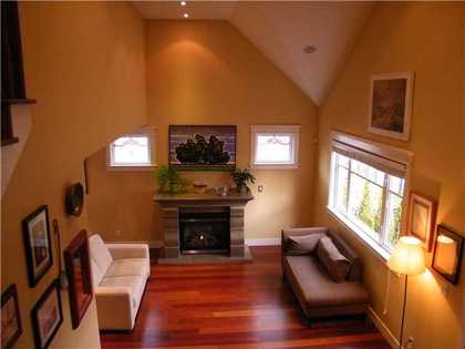 V879636_201_19 at 2889 8th Avenue, Kitsilano, Vancouver West