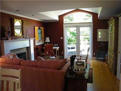 V837027_701_19 at 1274 ESQUIMALT AV, Ambleside, West Vancouver